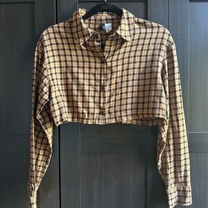 H&M plaid cropped long sleeve button up